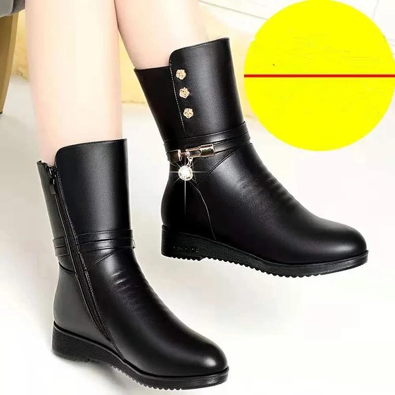 Women Winter Boots Black Fur Boots Leather Ankle Booties Fashion Designer Velvet Plush Warm Boots Flat Shoes