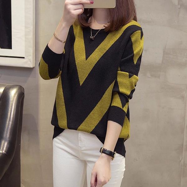 Autumn and Winter Round Neck Women's Sweater Loose Thick Casual Bottoming Sweater
