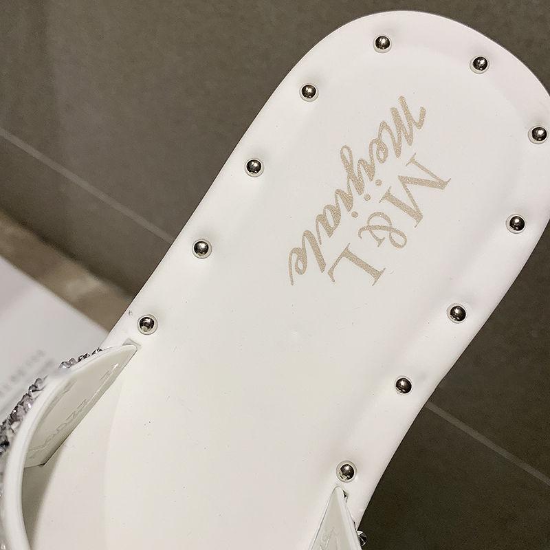 Slippers Women Wear 2020 Summer Korean Students Wild Fashion Rhinestone Slippers Flat Bottom Sandals and Slippers
