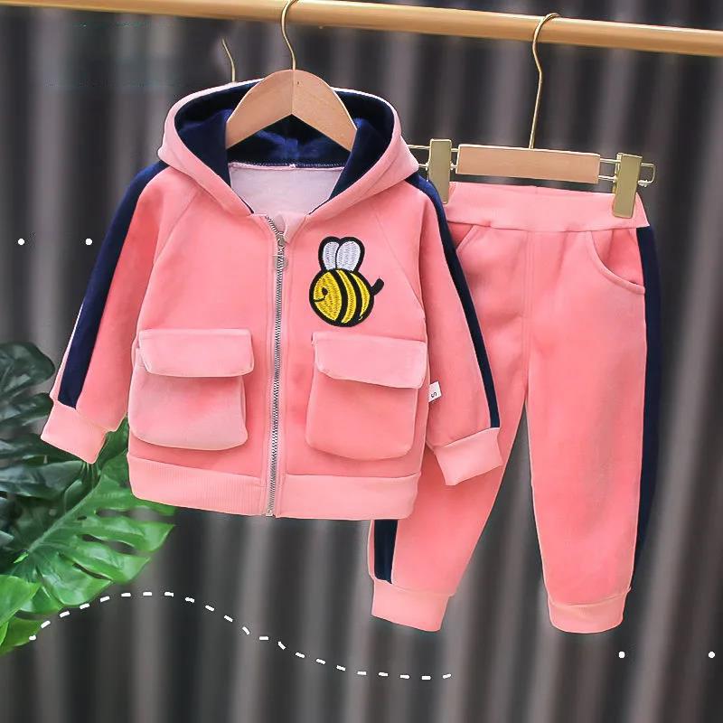 Boys and Girls Autumn and Winter Plus Velvet Suits To Keep Warm Children's Two-piece Long-sleeved Gold Mink Velvet Bee Pattern Printed Jacket