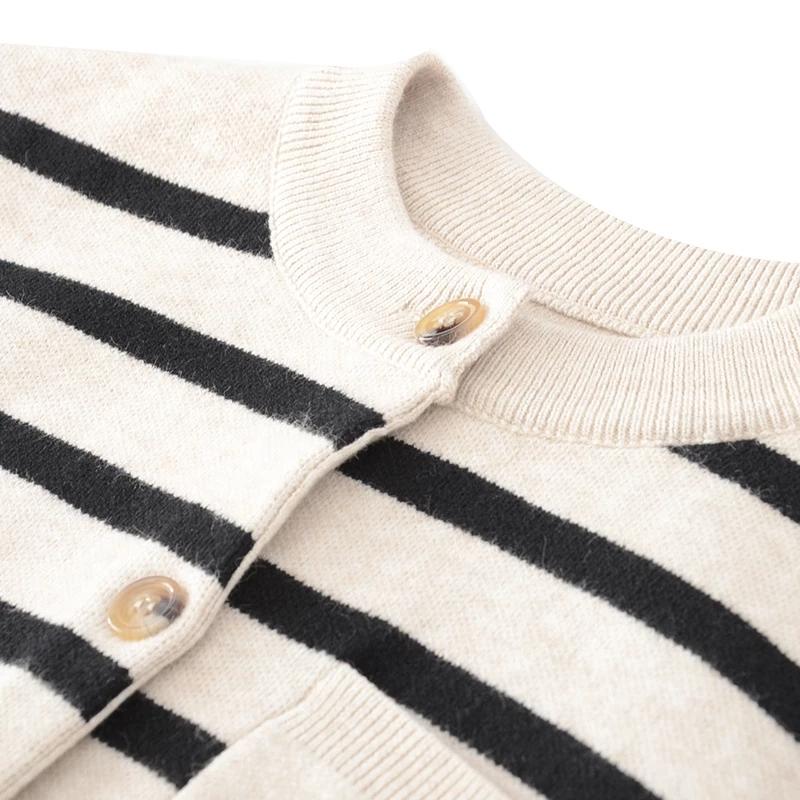 New Sweater Cardigan Female Loose Street Knit Sweater Cute Cartoon Print V Neck Cardigan Jacket Tops