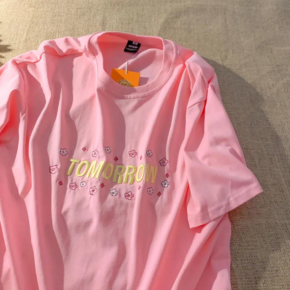 Women Round Collar Summer Cartoon Embroidery Loose Short Sleeve Casual Simple All-match T-Shirt
