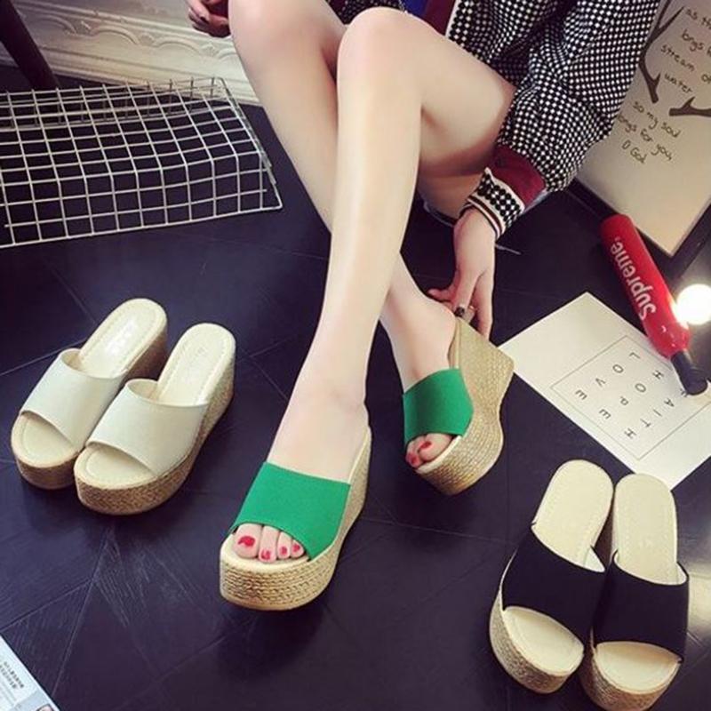 Light-soled Sandals  Slippers Women’s Summer Fashion Outdoor Korean Style Sponge Cake Sole Thick-soled Slope-heeled Sandals