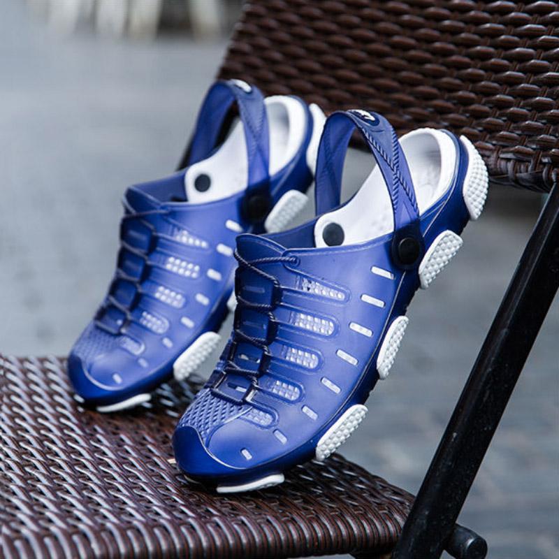 Men Sandals EVA Breathable Beach Shoes for Men Light Solid Summer Male Sandals Size 40-45 Casual Men Slippers