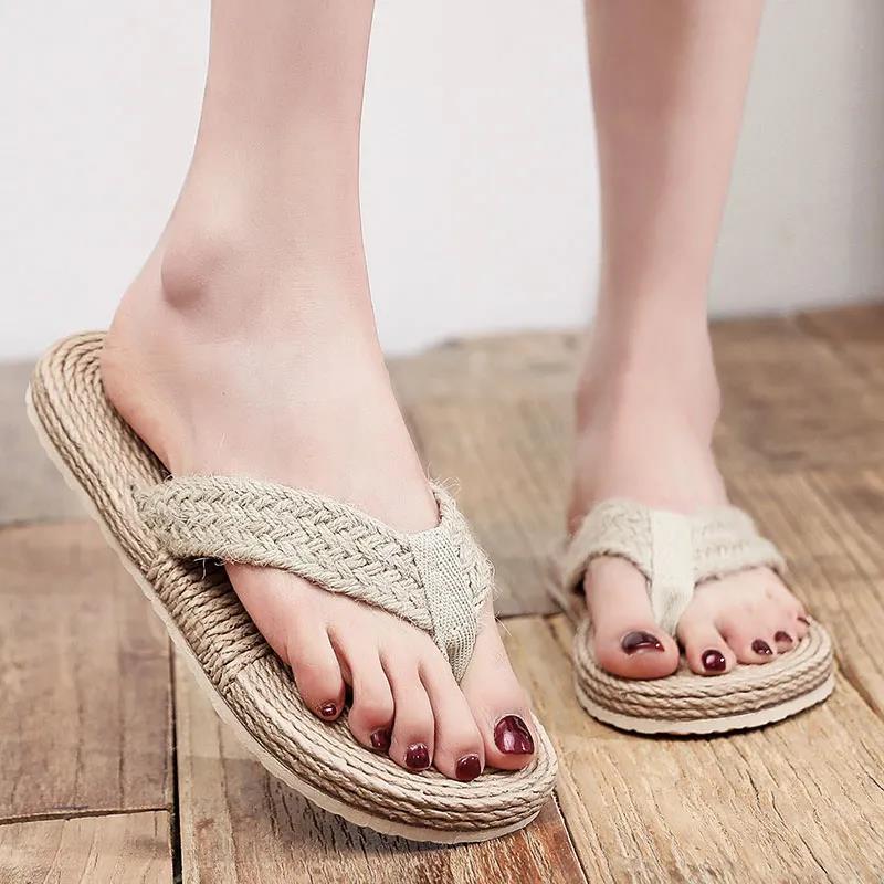 Sandals Flip-flops Women's Summer Wear Retro Flat-bottomed Cute Non-slip Holiday Beach Shoes Fashion