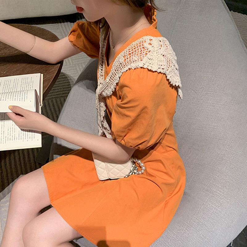 Female Summer Simple Elegant Bubble Sleeve Dress Graceful Slim Lace V-neck Pleated Party Dress