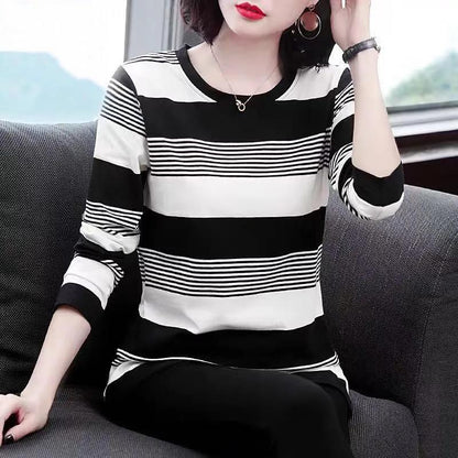 Mom Spring and Autumn Long Sleeve T-Shirt Loose Striped Top Short Casual Bottoming Shirt