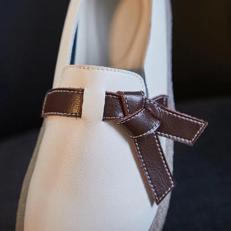 Women's Spring and Autumn Shoes Flat White Shoes Non-slip Soft-soled Pregnant Women's Shoes Wear A Pedal Beanie Shoes Comfortable Casual Mother Shoes