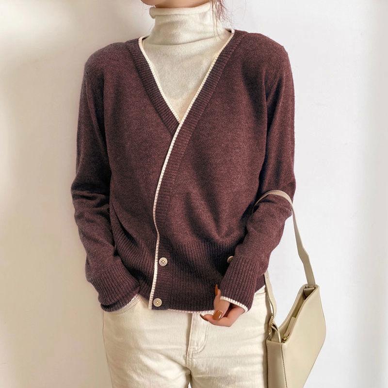 Color-blocking Turtleneck Sweater Women Autumn and Winter Piled Pile Collar Loose Wild Western Fake Two-piece Knitted Bottoming Shirt