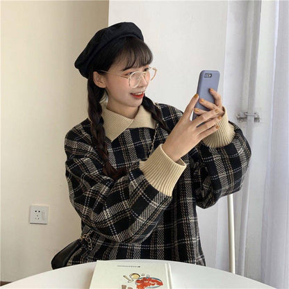 Autumn and Winter Warm Plaid Lapel Stitching Pullover Sweater Girl Loose Wild Woolen Coat