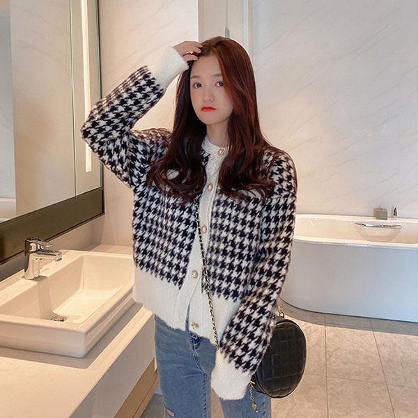Top Women's Autumn Small Fragrant Wind Sweater Cardigan Jacket Short Plaid Mink Fleece Sweater