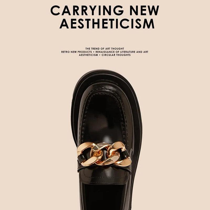 Women's Leather Shoes with Shiny Patent Leather and Soft Sole British Style Platform Platform Loafers