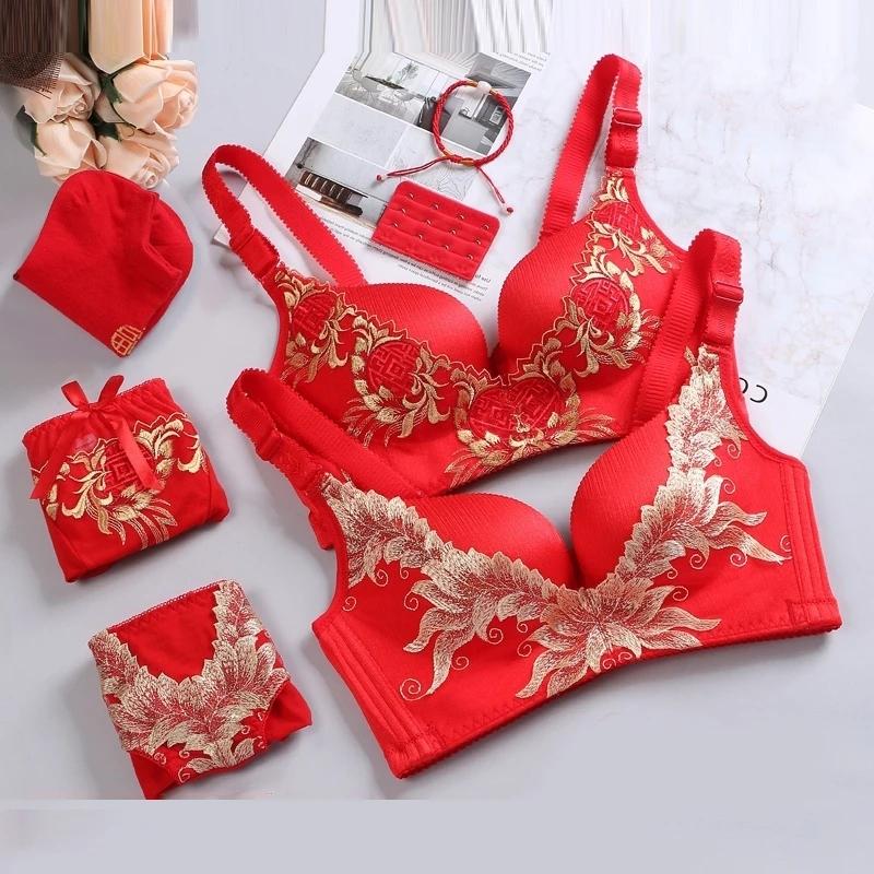 Women's Sexy Lace Mesh Red Gathered Lingerie Set Female Comfortable Adjustable Bra Set No Steel Ring Gathering Underwear for Small Chest Panties Bra