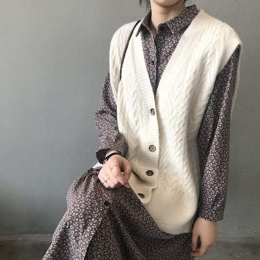 Spring and Autumn Knitted Loose Vest Short Cardigan Sleeveless Sweater Casual Solid Color Women's Top