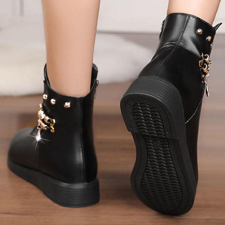 Women's Autumn and Winter Snow Boots Soft Sole Plus Fleece Ankle Boots Plus Size Warm Leather Shoes