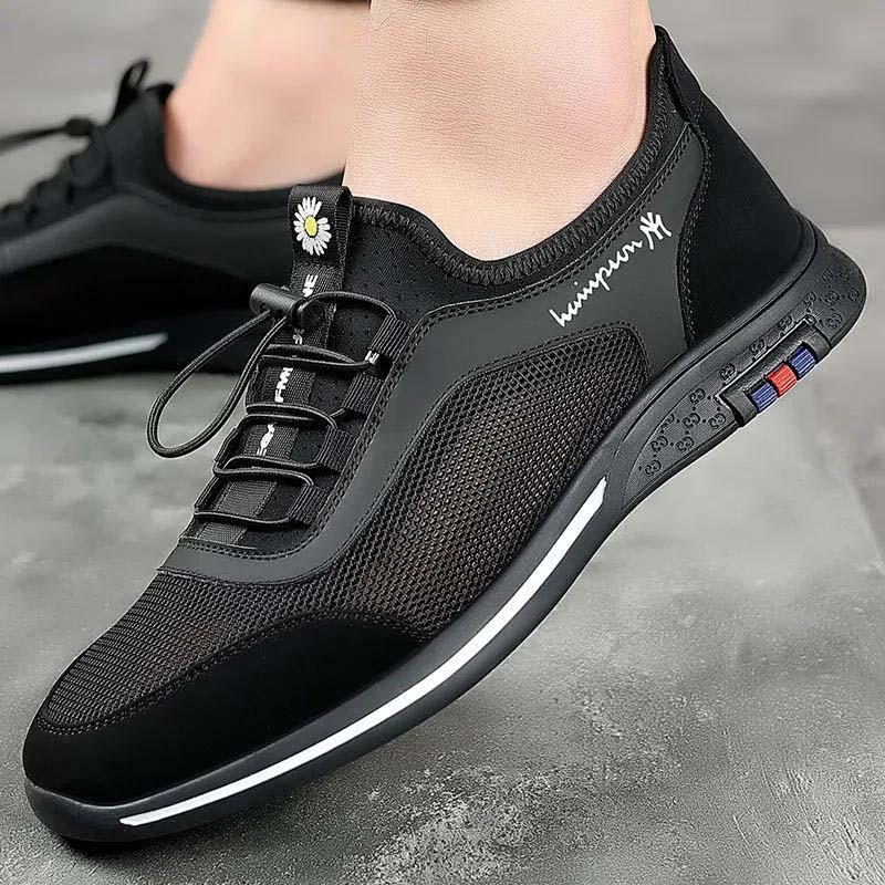 Sandals Men's Hollow Summer New Soft Bottom Line Soft Leather Outdoor Sports Leisure Young Sandals