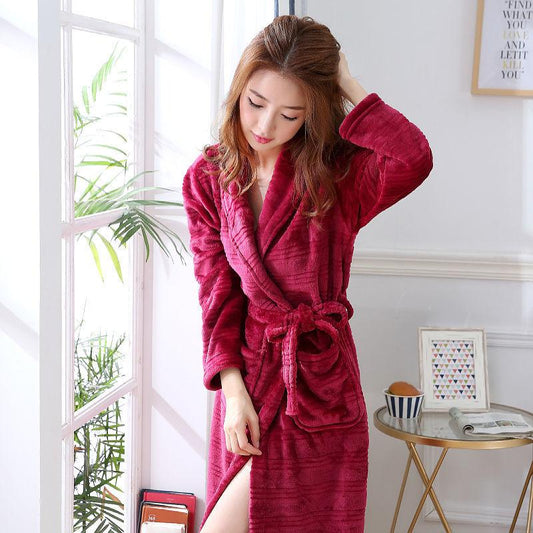 Autumn and Winter Ladies Bathrobe Flannel Nightgown Mid-length Bathrobe Flower Coral Fleece Pajamas Indoor Home Service