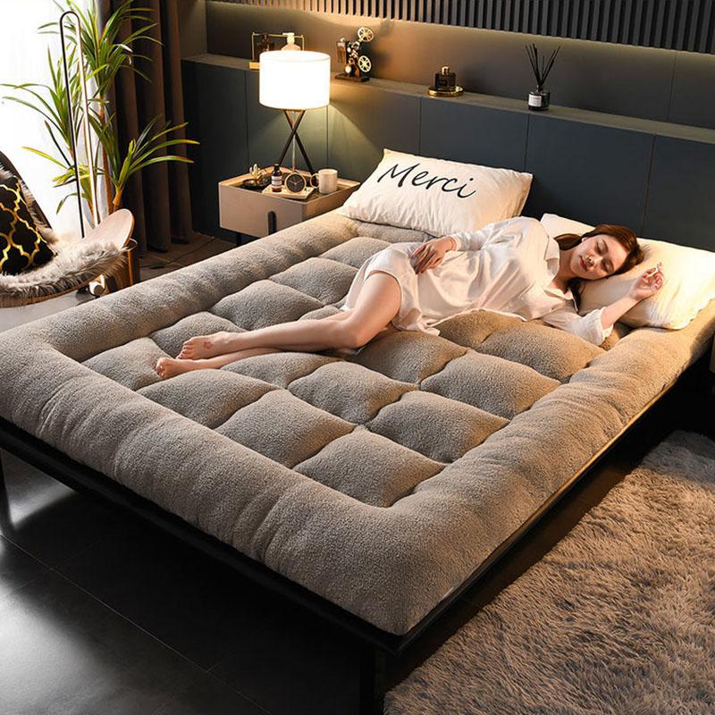 Lamb Velvet Mattress Pad Thickening Plus Velvet Warmth Non-slip Folding Dormitory Mattress Household Sleeping Pad Quilt