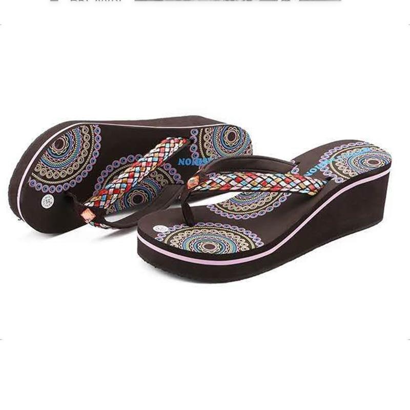Sandals Women Vietnamese Women's Word Slippers Women Summer Thick-soled Slope Heel Slippers Non-slip Women Beach Shoes