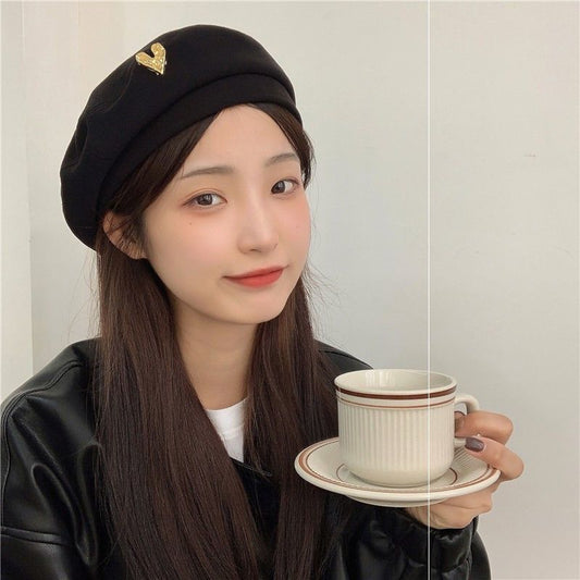 Ladies Beret Hat Vintage Woolen Retro Metal Heart Painter Hat Solid Sweet Cute All-match Beret Cap High Quality Beanies Cap