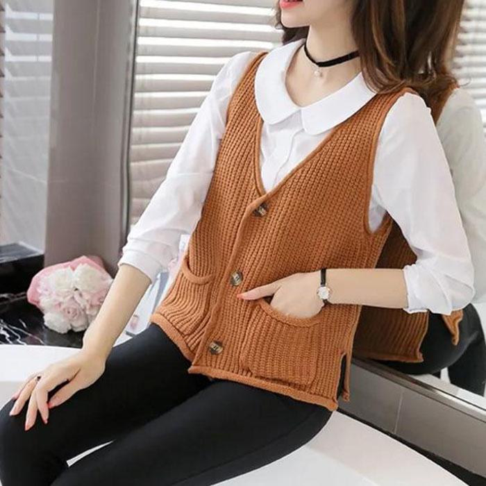 Spring and Autumn Loose Knit Cardigan Waistcoat V-neck Fashion Vest All-match Short Fashion Top
