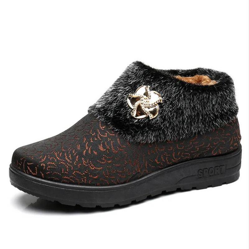 Winter Old Beijing Cloth Shoes Women's Cotton Shoes Non-slip Thick-soled Elderly Shoes Warm and Thick Shoes