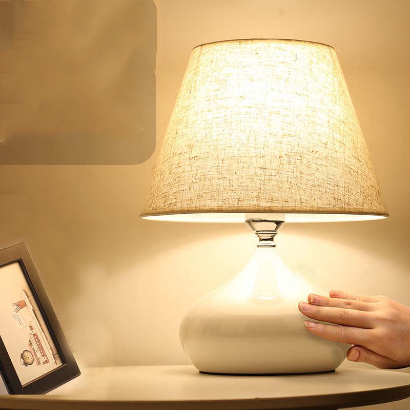 Table Light Nordic Simple LED Desk Lamps Table Lamp Bedroom Lighting Study Living Room Office