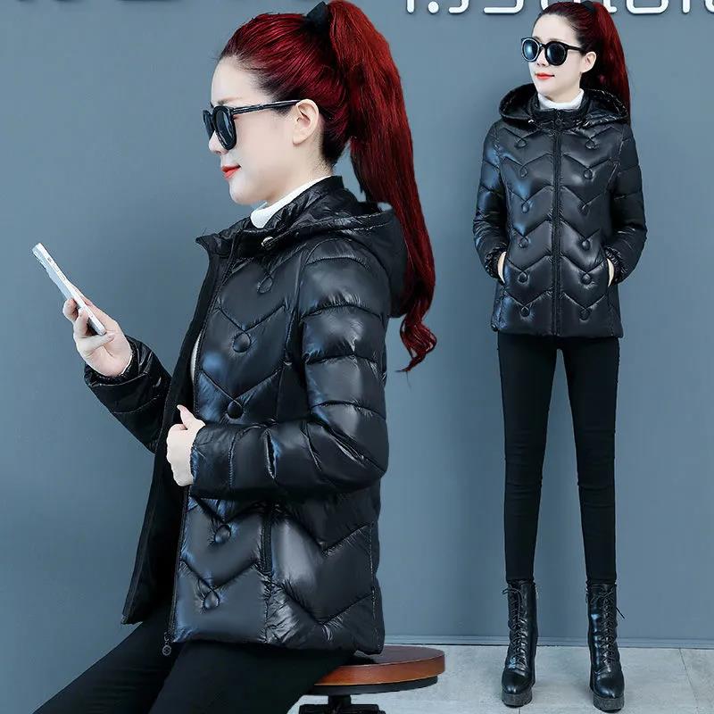 Women's Down Jacket Winter Fashion Hooded Lightweight Jacket Short Solid Color Plus Size Down Jacket