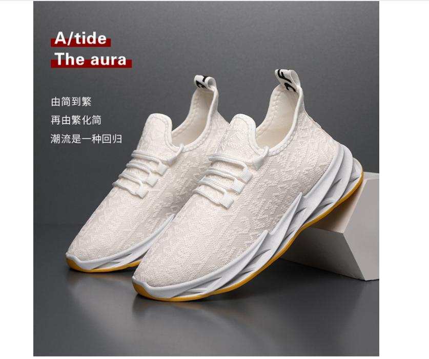 Men's Low Top Sneakers Men's Casual Shoes Trendy All-match Running Shoes Clearance Booth