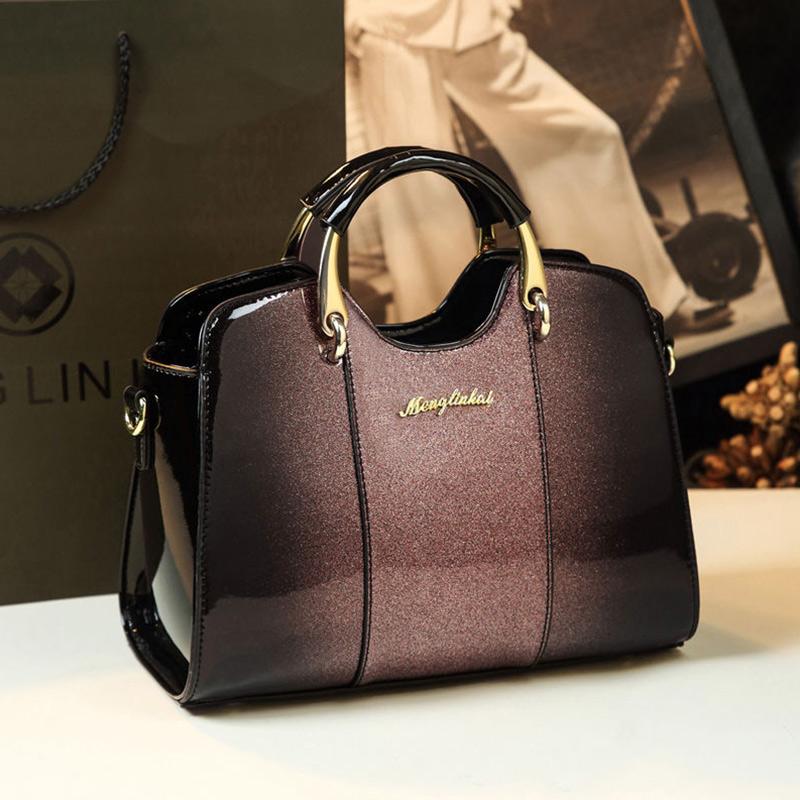 Fashion Wild Messenger Bag Female Bag with Diamond Package Atmosphere Ladies Bag Shoulder Bag