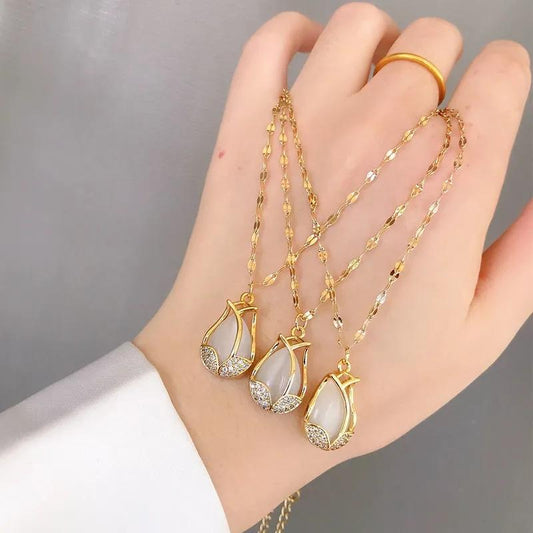 Tulip Flower Pendant Necklace Flash Diamond Exquisite Pendant Advanced Gold-plated Personality Clavicle Chain Give A Friend Gift Jewelry