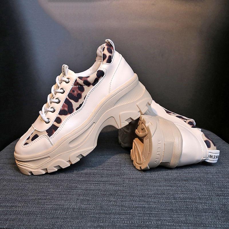 Daddy Shoes Female Korean Version of The Wild Sports Platform White Shoes Non-slip Wear-resistant Sports Shoes