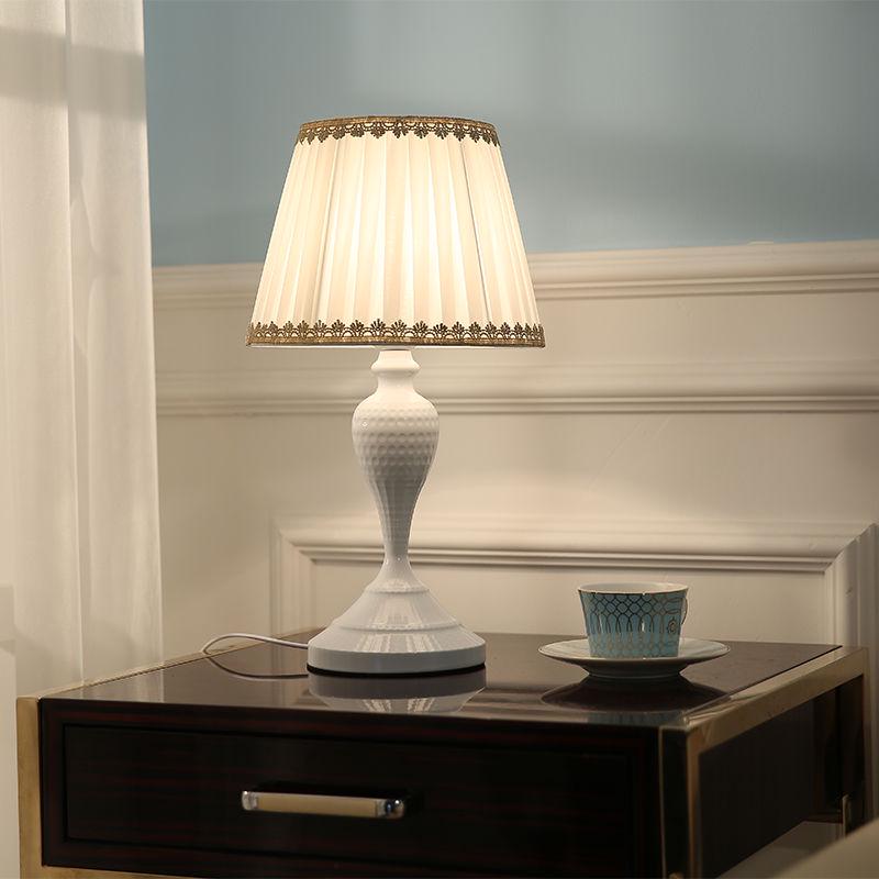 Luxury Table Lamp Living Room Button Switch Bedroom Bedside Table Lights Fabric Home Decoration