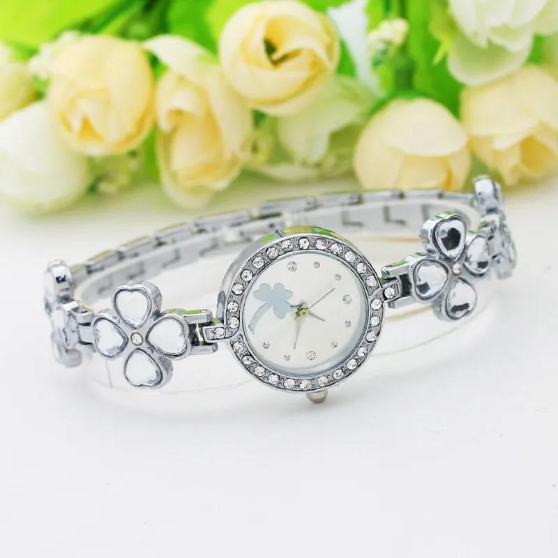 Women's Quartz Watch Four-leaf Clover Rhinestone Bracelet Watches Student Steel Belt Simple Disc Watch Lucky Gift Friendship Watches