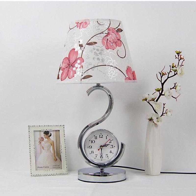 Modern Table Lamp Bedroom Bedside Lamp Living Room Decoration Fabric Lampshade Table Lamp with Clock