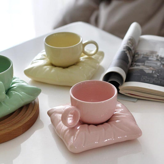 Pillow Coffee Mug Tiffany Cup with Saucer Summer Breakfast Milk Cup Dish Set Ceramic Afternoon Tea Cup Gift for Friends