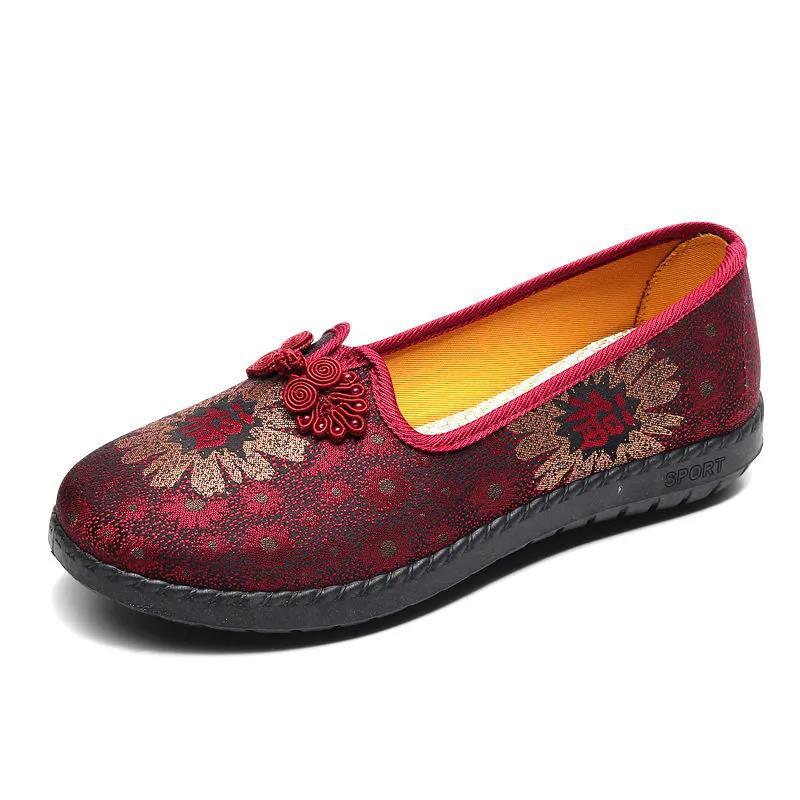 Old Beijing Cloth Shoes Women's Autumn Style Embroidered Middle-aged and Elderly Mother Shoes Elderly Shoes Grandma Non-slip Soft-soled Casual Shoes