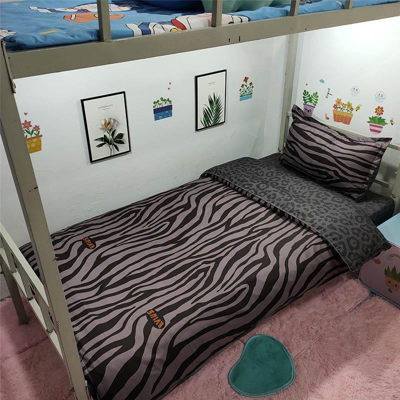 Cool Three-piece Bed Single Bed Single Quilt Cover Pillowcase Bedding Set Household Items