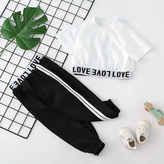 Girls Summer Sportswear Breathable Fashion Short-sleeved + Trousers Sports Suit Children's Dance Costumes Two-piece Set
