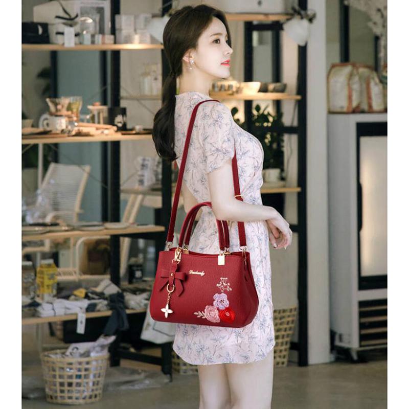 Big capacity European and American style Shoulder Handbag Trendy wild Patent leather bag