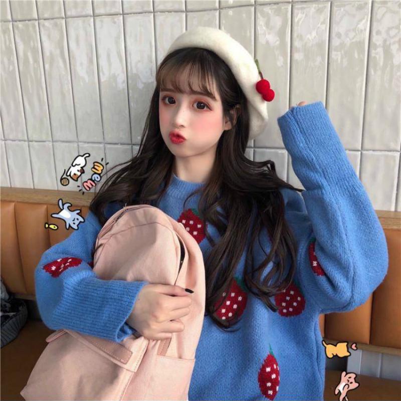 Women's Loose Sweet Cute Strawberry Pattern Sweater Round Neck Pullover Knitted Sweater