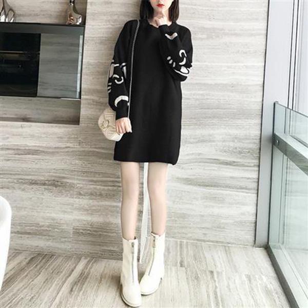 Autumn and Winter Fashion Casual Jacket Mid-length Long-sleeved Dress Slim Round Neck Sweater