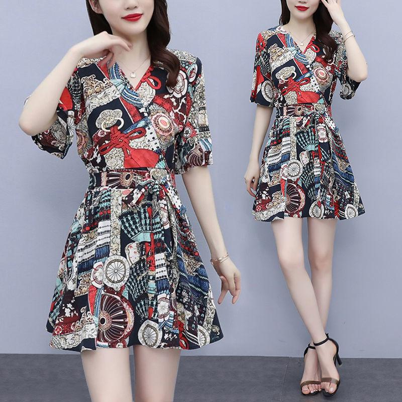 Suit Dress Shorts Suit Female Slim Chiffon Shorts Two-piece V-neck Top Loose Covering Belly and Waist Slimming Ladies Temperament Skirt