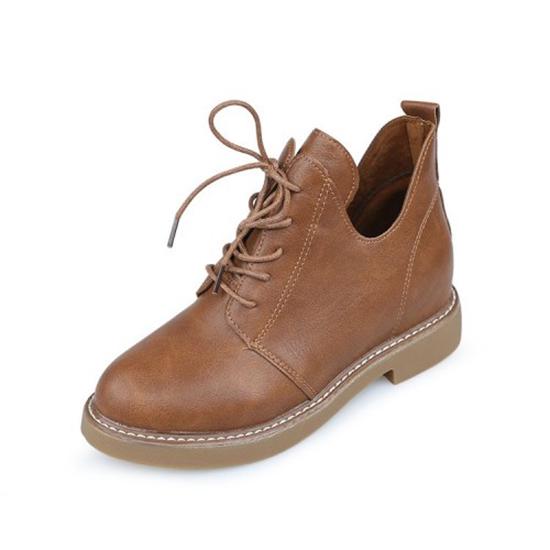 Pair of Women Shoes Lace Martin Boots Women's Boots 2019 Autumn Shoes Ladies Single Shoes Sneakers