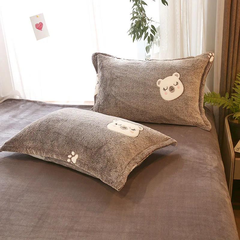 Winter Warm Flannel Pillowcases A Pair of Printed Plush Pillowcases Adult Double 48*74cm Bedding
