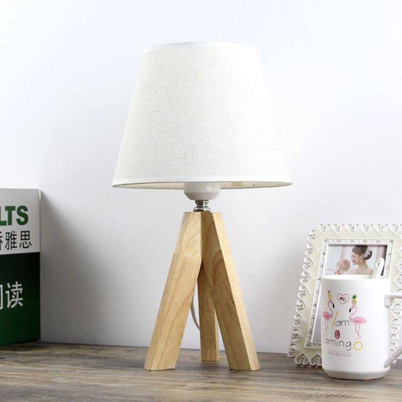Modern Bedroom Wooden Small Table Lamp European Warm Creative Cloth Lampshade Led Bedside Lamp