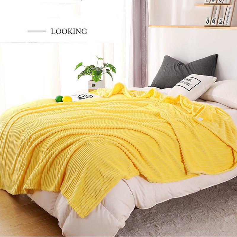 Milk Velvet Flannel Blanket Warm Napping Leisure Blanket Towel Blanket Single Double Summer Blanket