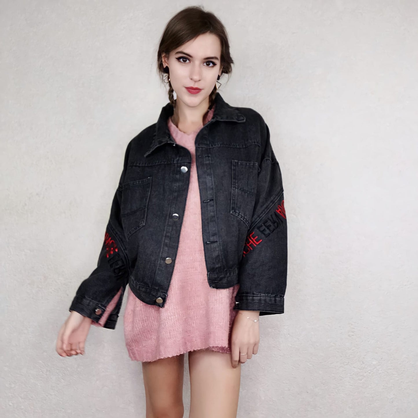 Women's Embroidered Denim Jacket with Holes Black Denim Jacket Female Loose Hip-hop Style Denim Coat outwear