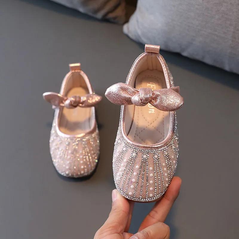 Spring and Summer Girls Princess Shoes Soft Soles Rhinestones Bow Shoes Children Little Girls Baby Dance Glass Shoes