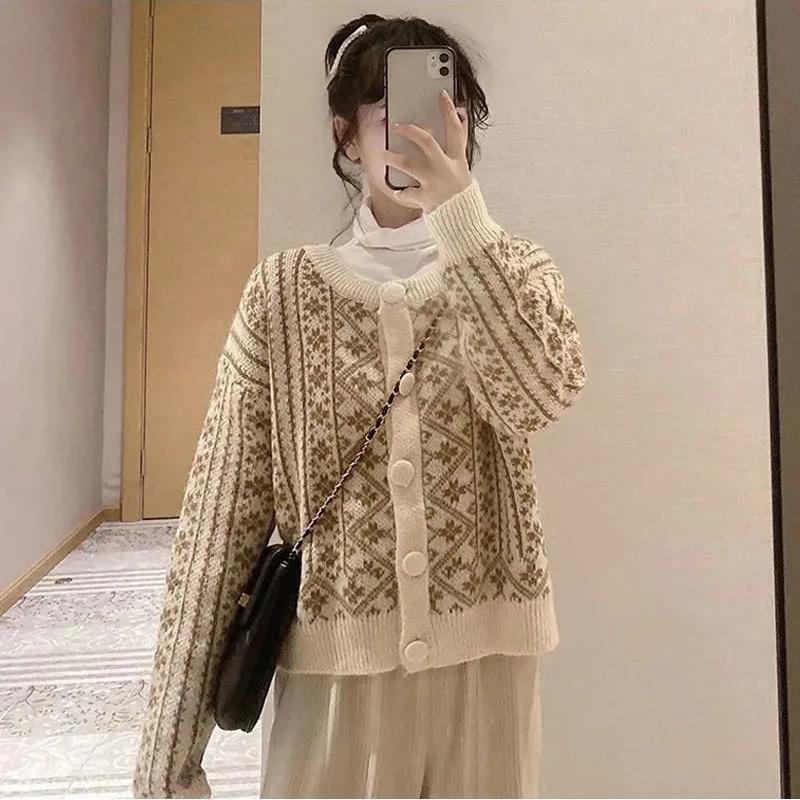 Retro Casual Round Neck Sweater Women's Cardigan Outer Wear Autumn  Winter Long-sleeved Loose Knit Top